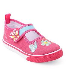 cute walk by babyhug shoes