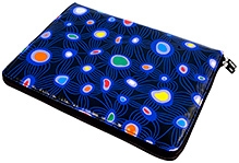 34 x 25 cm Convenient and stylish way to protect laptops, keeping your computer safe...
