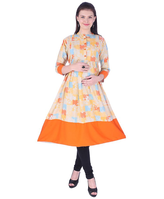 MomToBe Three Fourth Sleeves Maternity Kurti Floral Print - Orange