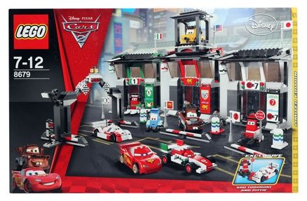 Lego - Disney Pixar Cars 2 Tokyo International Circuit
