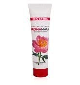 AromaMagic Strawberry Face Wash