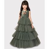 Betty By Tiny Kingdom Sleeveless Floral Applique & Ruffle Detailed Party Wear Net Gown - Green