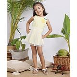 Budding Bees Sleeveless Checked & Lemon Detailed Dress - Yellow