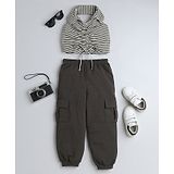 Taffykids Cotton Halter Neck  Stripes Front Ruched Collared  Crop Top With Solid Cargo Pant Set - Olive And Off White