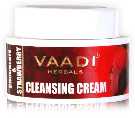Vaadi Herbals Chocolate & Strawberry Cleansing Cream