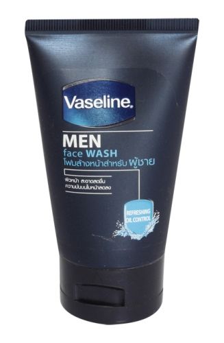 Vaseline MEN Face Wash