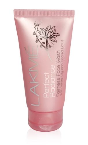 Lakme Perfect Radiance fairness face wash