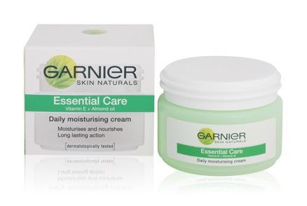 Garnier - Essential Care Daily Moisturising Cream