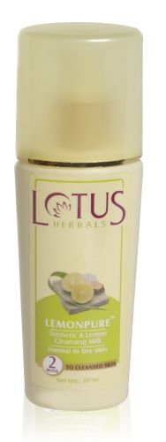Lotus Herbals Lemonpure Turmeric & Lemon Cleansing Milk