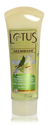 Lotus Herbals NEEMWASH Neem & Clove Ultra-Purifying Face Wash with Active Neem Slices