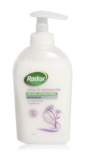 Radox Clean & Moisturise Hand Wash - Natural Antibacterial