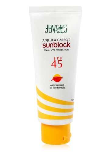 Jovees Anjeer & Carrot Sunblock - SPF 45