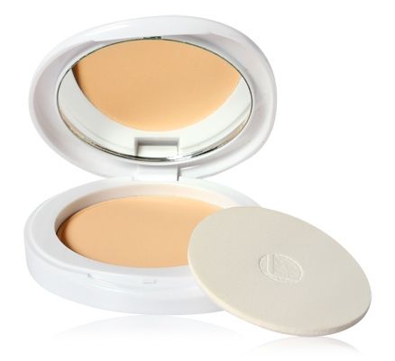 Lakme Perfect Radiance Intense Whitening Compact - Ivory Fair 01