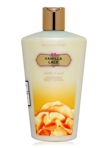 Victoria''s Secret Vanilla Lace Hydrating Body Lotion - Vanilla & Musk