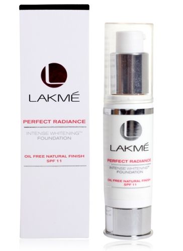 Lakme Perfect Radiance Intense Whitening Foundation With SPF 11 - 01 Ivory Fair