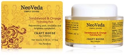 NeoVeda Sandalwood & Orange Hydrating Pack