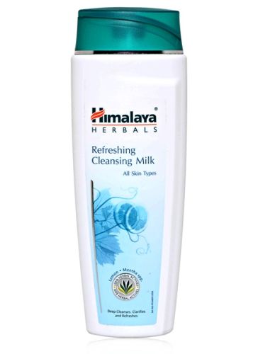 Himalaya Herbals Refreshing Cleansing Milk