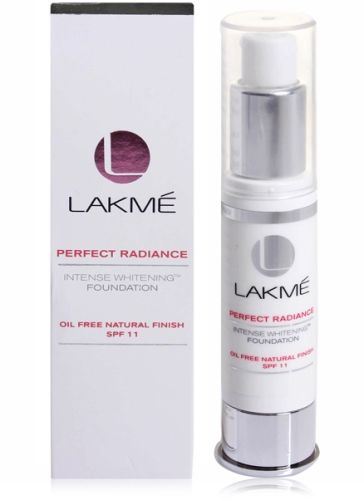 Lakme Perfect Radiance Intense Whitening Foundation With SPF 11 - Golden Medium 03