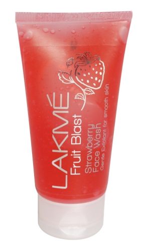 Lakme - Fruit Blast Strawberry Face Wash