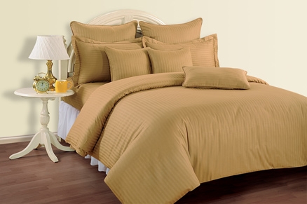 Swayam Sonata Jazz Double Bed Sheet with 2 Pillow Covers - Gold