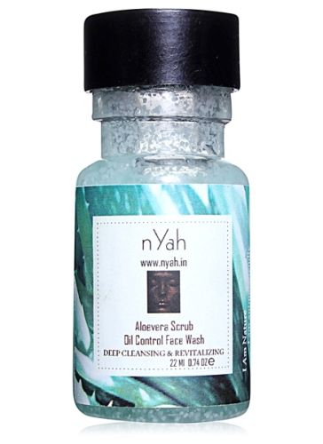 Nyah - Aloevera Scrub Oil Control Face Wash