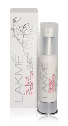 Lakme Perfect Radiance Skin Lightening Foundation - 07