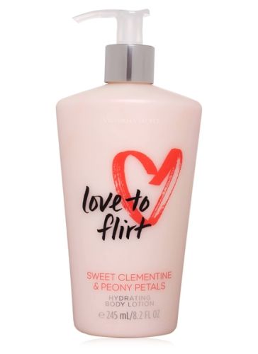 Victoria''s Secret Love to Flirt Hydrating Body lotion