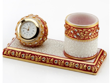 Aapnorajasthan - Gold Embossed Pen Stand With Watch Model 50