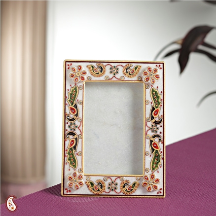 Aapnorajasthan - Painted Photo Frame In Gold Work