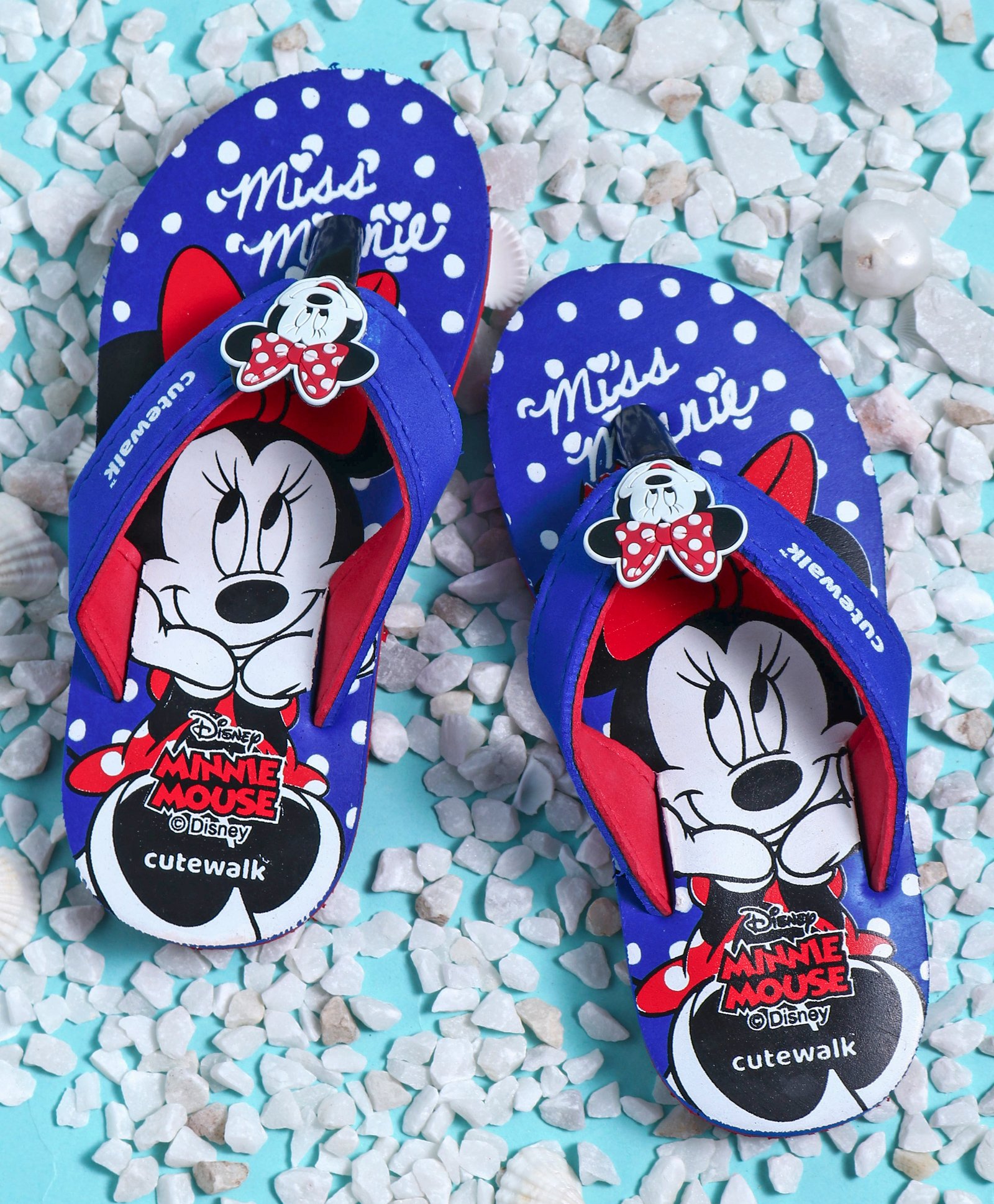 cute walk by babyhug flip flops