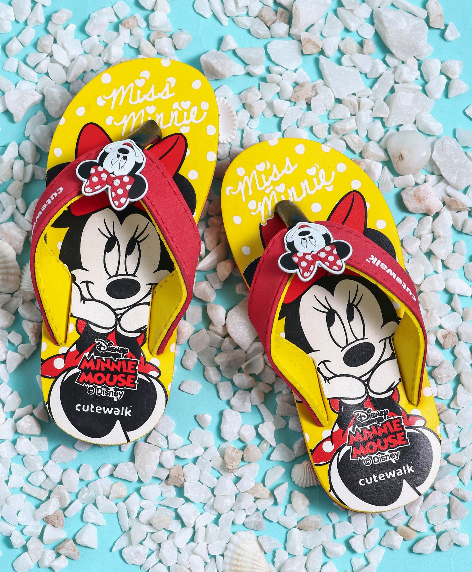 cute walk by babyhug flip flops