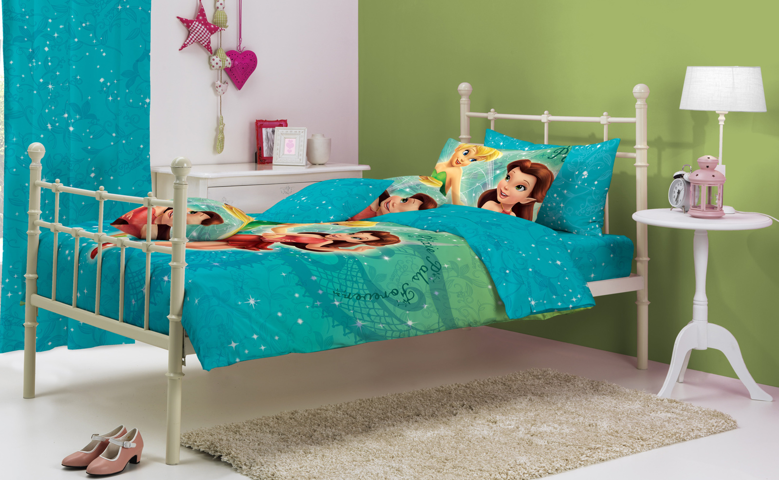 D''Decor - Tinkerbell Double Bed Sheet & Two Pillow Cover