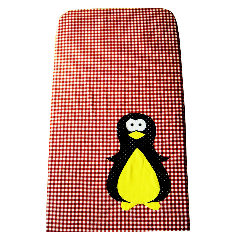 Penguni Crib Sheet - Red Checks