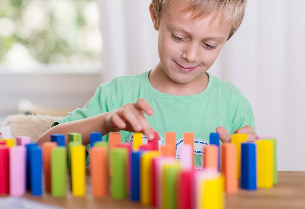 How to Play Dominoes 