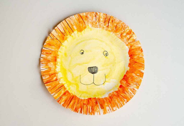 How To Turn Paper Plates Into A Lion Painting?