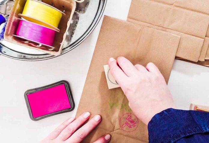 How to Make a Rainbow Purse