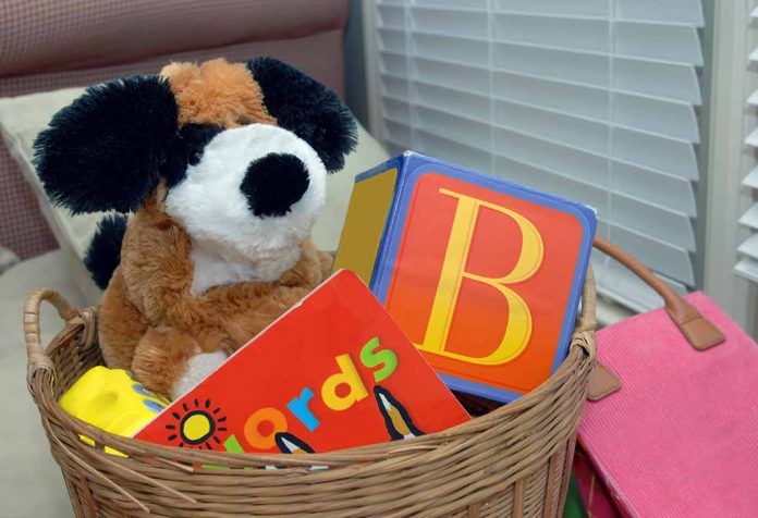 Morning Baskets: Why They Make For Great Summer Engagement!