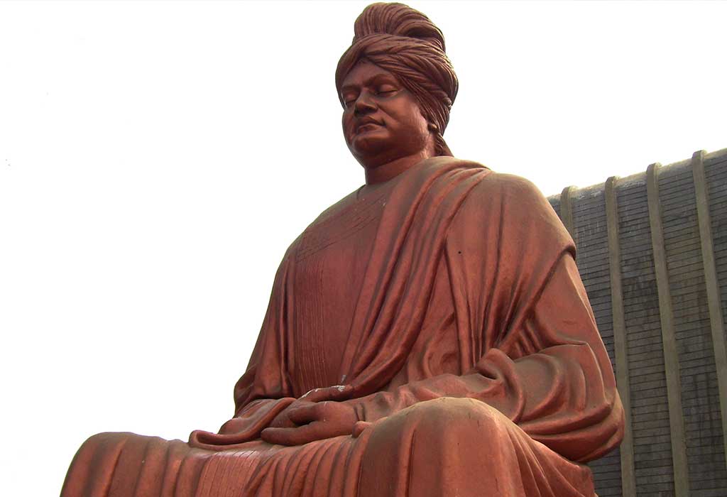 Essay On Swami Vivekananda in English for Classes 1,2,3 Students: 10 Lines  & Paragraph