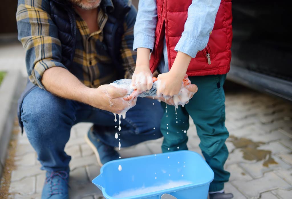 Sponge play activity for kids